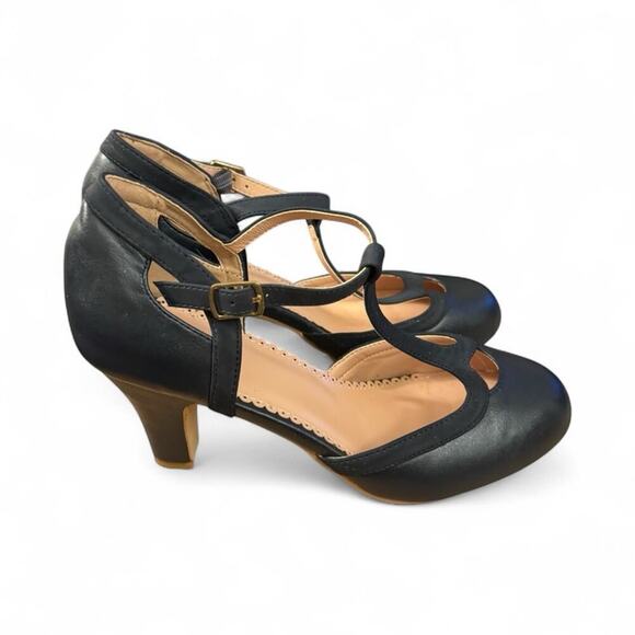 Elegant Navy T-Strap Women's Heels - Picture 3 of 6